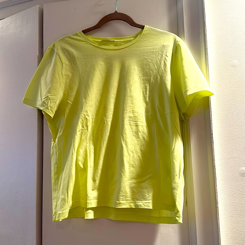 COS t-shirt neon yellow sz US L.